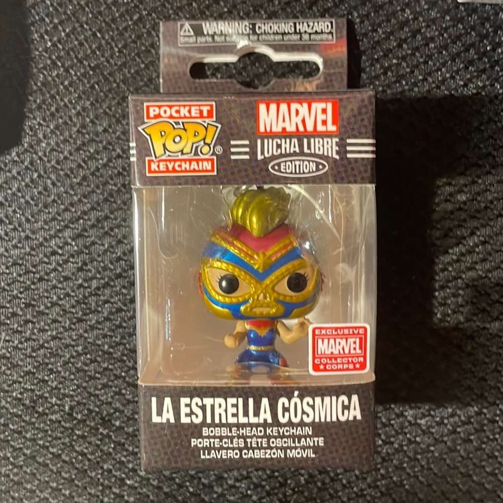 FUNKO POP KEYCHAIN LA ESTRELLA COSMICA